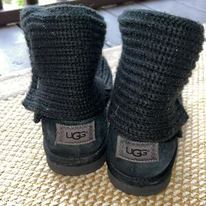 Ugg girls boots  size 5